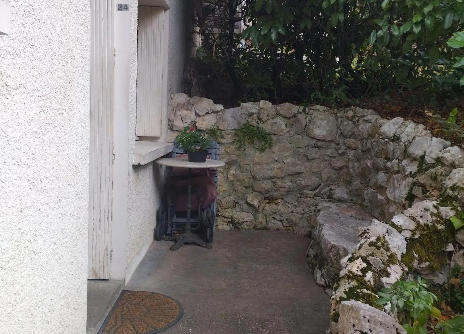 Duplex 2 Personnes, Apartment Aix-les-Bains 0*,  France