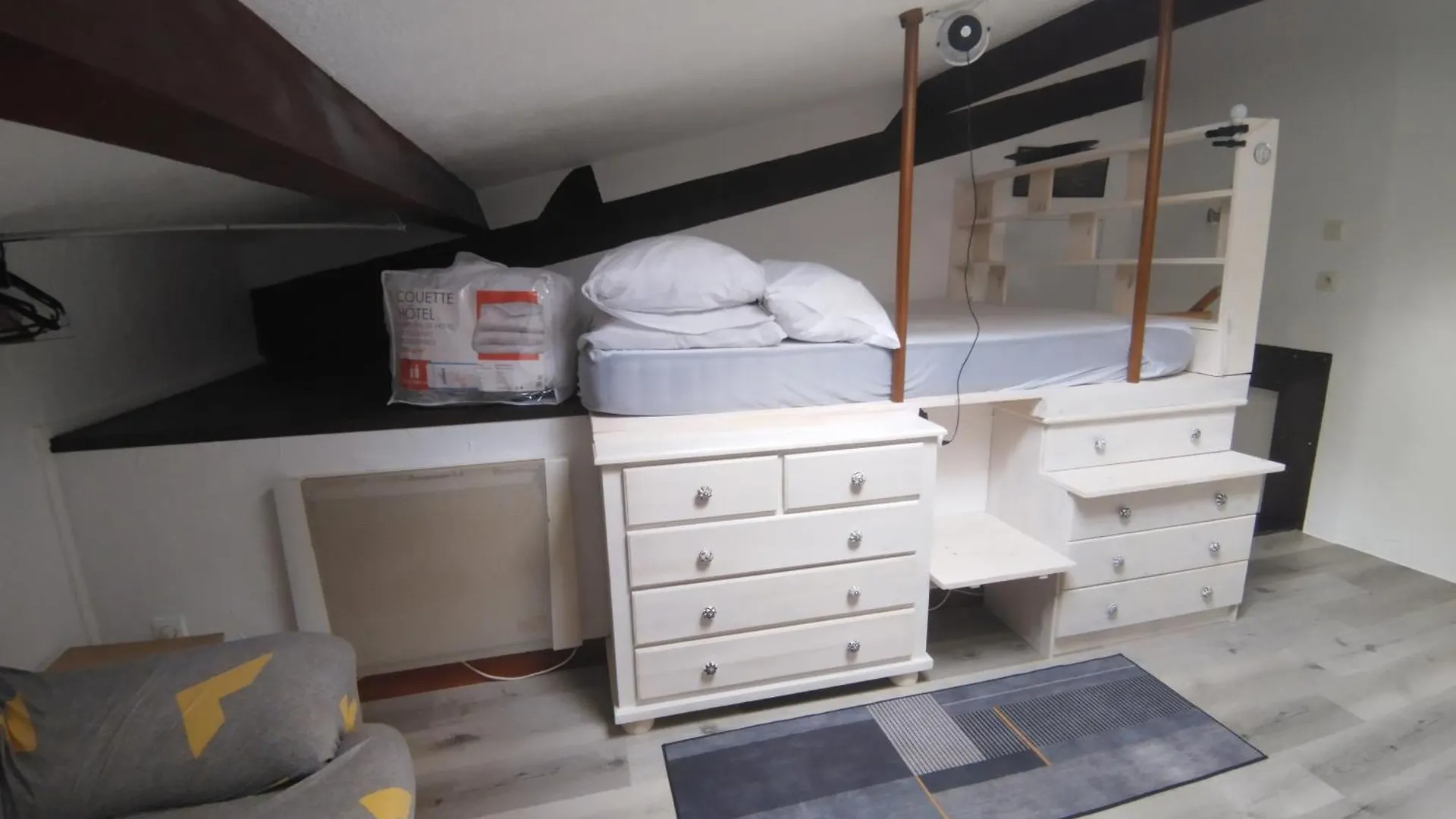 Duplex 2 Personnes, Apartment Aix-les-Bains